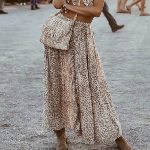 Leopard Print Bohemian Ruched Slit Maxi Skirt - Picture 4 of 9